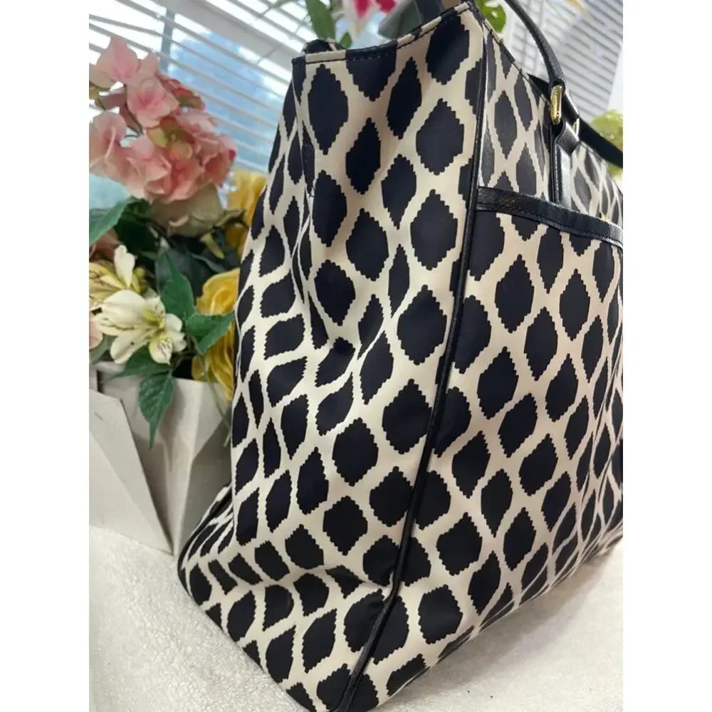 Vera Bradley Uptown Baby Diaper Bag Ikat Design(u500